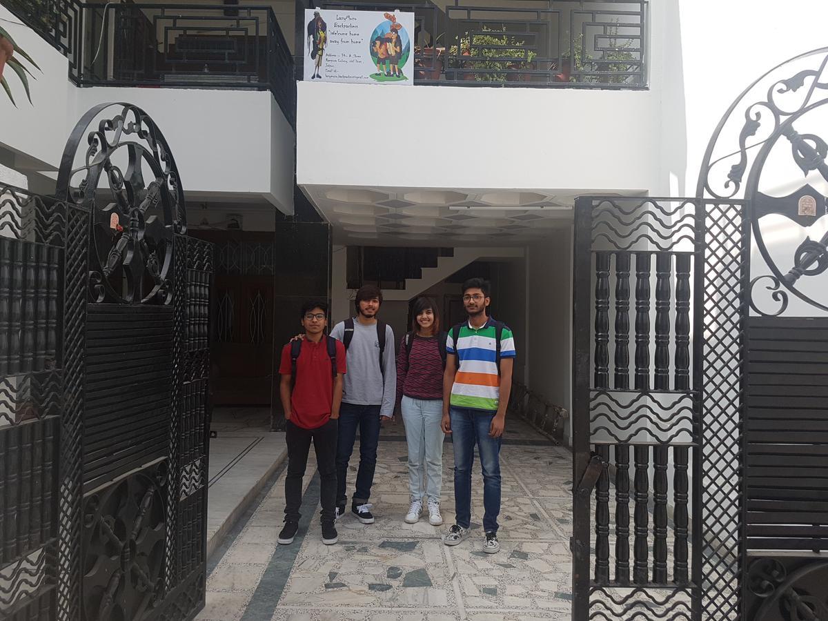 Lazy Mozo Backpackers Hostel Jaipur Exteriör bild